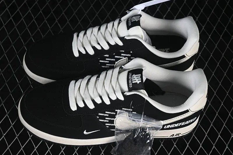 All categories Nk Air Force 1 Air Force series Nk Air Force 1 Low Air Force low-top Nike Air Force 1'07 Low black and white Air Force 1 low-top casual sneakers DW8806-004
